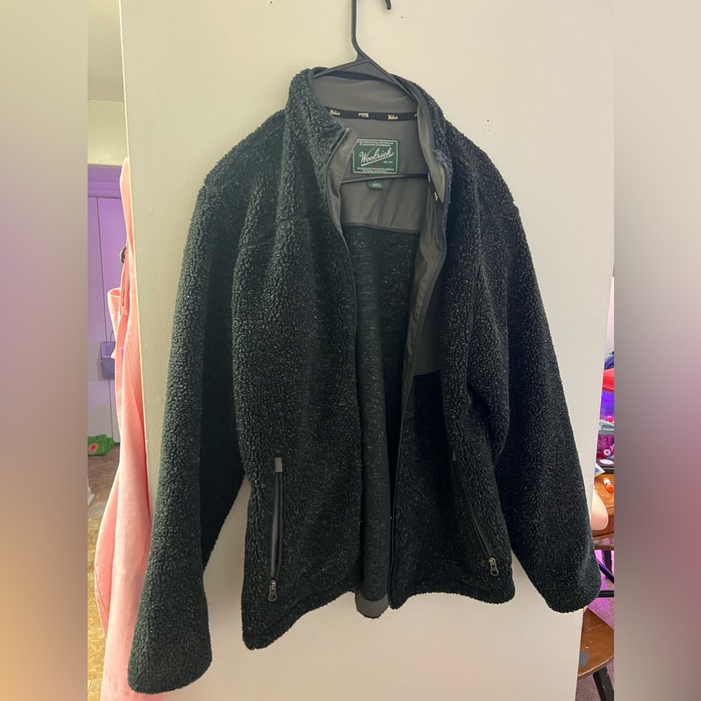 Large Men’s Woolrich Utility Jacket- with measurements